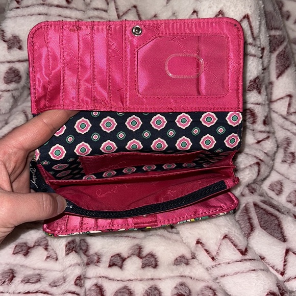 Vera Bradley wallet - Picture 7 of 8